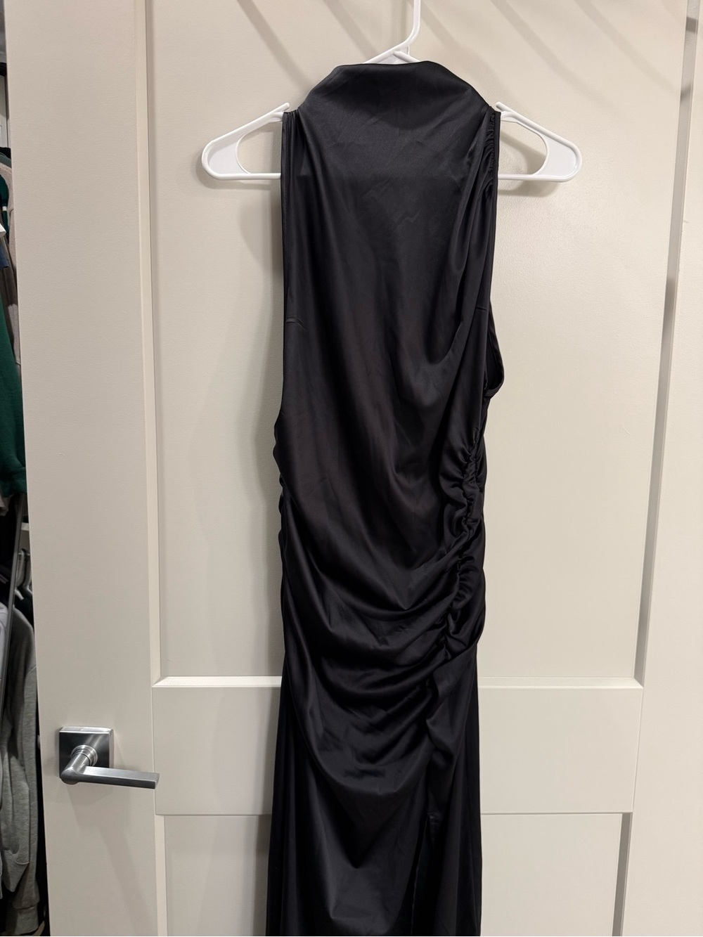 Elegant Black Ruched Evening Dress - Women